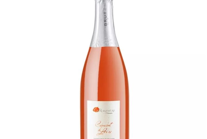 DOMAINE DE LA GIRAUDIERE CREMANT DE LOIRE BRUT ROSE, Domaine de la Giraudière, Crémant de Loire Brut Rosé, wino musujące różowe, francuskie wino musujące, Crémant de Loire, Brut Rosé, wino różowe musujące, wino z Doliny Loary, Cabernet Franc Crémant, eleganckie wino musujące, francuskie bąbelki, wino na aperitif, wino do owoców morza, różowe wino na prezent, wino premium z Francji, Crémant de Loire sklep online, wino musujące Francja, różowe wino musujące brut, wino na specjalne okazje, Winny Skład Crémant, francuskie wino różowe musujące, Crémant de Loire cena, Crémant de Loire opinie, Crémant de Loire degustacja, Crémant de Loire kup online, Crémant de Loire Winny Skład Wino na lato, Wino na prezent, Wino online, Sklep z winem online, Sklep internetowy z winem włoskim, Wino z dostawą do domu, Wino na prezent online, Wino premium sklep internetowy, Wino białe wytrawne cena, Wino białe wytrawne sklep, sklep z winem online , wino sklep internetowy, Winny Skład, WinnySkład com, Winny Skład sklep internetowy,