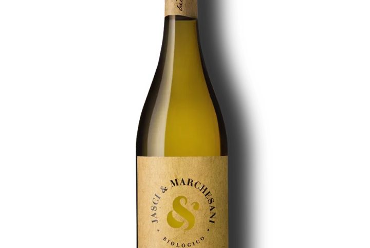 JASCI MARCHESANI Trebbiano, D’Abruzzo DOC, JASCI & MARCHESANI Trebbiano D’Abruzzo DOC, Jasci & Marchesani, Jasci i Marchesani, Trebbiano, Trebbiano wino, Wino Trebbiano, Włoskie wino białe, Wino białe wytrawne, Wino z Abruzji, Wino ekologiczne Włochy, Wino organiczne Włochy, Wino premium Włochy, Wino włoskie online, Wino włoskie sklep internetowy, Wino włoskie cena, Wino włoskie wytrawne białe, Jasci & Marchesani Trebbiano opinie, Jasci & Marchesani Trebbiano cena, Jasci & Marchesani Trebbiano sklep, Jasci & Marchesani Trebbiano degustacja, Jasci & Marchesani Trebbiano Abruzja, Jasci & Marchesani Trebbiano białe wytrawne, Jasci & Marchesani Trebbiano aromatyczne, Jasci & Marchesani Trebbiano pairing, Jasci & Marchesani Trebbiano do ryb, Jasci & Marchesani Trebbiano do owoców morza, Wino Abruzja, Wino Terre di Chieti ,Wino Vasto, Winnica Jasci & Marchesani, Producent Jasci & Marchesani, Wina z Abruzji sklep, Wina z Abruzji online, Wina ekologiczne Abruzja, Wino aromatyczne, Wino kwiatowe, Wino o aromacie róży, Wino o aromacie liczi, Wino mineralne, Wino świeże, Wino lekkie ,Wino eleganckie, Wino do sałatek, Wino do owoców morza, Wino do ryb, Wino do sera brie, Wino do camembert, Wino na lato, Wino na prezent, Wino online, Sklep z winem online, Sklep internetowy z winem włoskim, Wino z dostawą do domu, Wino na prezent online, Wino premium sklep internetowy, Wino białe wytrawne cena, Wino białe wytrawne sklep, sklep z winem online , wino sklep internetowy, Winny Skład, WinnySkład com, Winny Skład sklep internetowy,
