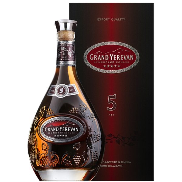 GRAND YEREVAN 5 YO BRANDY 0,5L + GIFT BOX