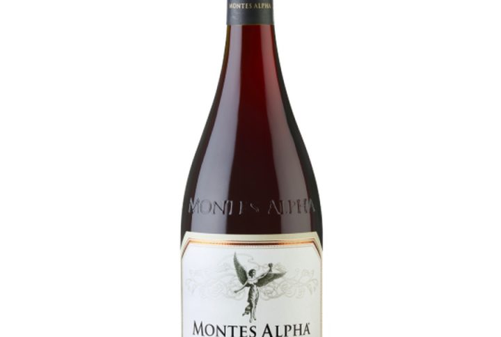 MONTES ALPHA PINOT NOIR, pinot noir chile, chilijskie czerwone wino, wino czerwone wytrawne, wino do kolacji