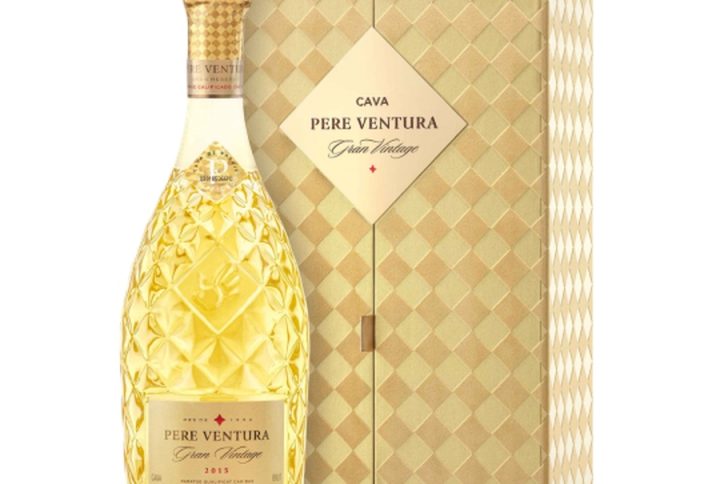 PERE VENTURA CAVA GRAN VINTAGE PARATGE QUALIFICAT, PERE VENTURA CAVA GRAN VINTAGE, Pere Ventura, Pere Ventura Cava, Cava Gran Vintage 2015, Cava Paratge Qualificat, Hiszpańska cava, Musujące brut, Wino musujące premium, Cava rocznikowa, Cava 2015, Wino z Katalonii, Hiszpańskie wino musujące, Długo dojrzewająca cava, Tradycyjna metoda, Wino na prezent, Ekskluzywna cava, Musujące z Hiszpanii, Wysokiej klasy cava, Limited edition cava, Butelkowa fermentacja, Wino eleganckie i wytrawne, Premium sparkling wine, Vintage cava, Hiszpańskie brut nature, Wino na specjalne okazje,