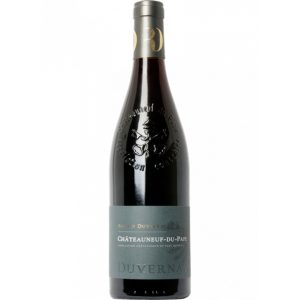 ROMAIN DUVERNAY CHATEAUNEUF DU PAPE, romain duvernay – uznany producent z Doliny Rodanu, chateauneuf du pape – jedna z najbardziej prestiżowych apelacji Francji, chateauneuf du pape rouge – klasyczny, czerwony styl regionu, francuskie wino czerwone – wytrawne, szlachetne i długowieczne, wino z Rodanu – pełne słońca i południowego charakteru, rodane południowe – źródło bogatych, zmysłowych czerwieni, grenache blend – oparty na old vines grenache i tradycyjnych odmianach, mocne czerwone wino – wino 15% o ogromnej koncentracji, aromaty czerwonych owoców i aromaty przypraw – podpis regionu, wino do dojrzewania – idealne jako wino kolekcjonerskie, gęste i skoncentrowane, pełne ciało, rich red wine, structured red wine, wine for decanting, intense red wine, french grenache blend – esencja wino z południa Francji, top rhone wine – wybór dla wymagających koneserów,