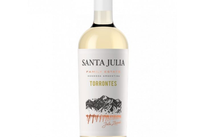 SANTA JULIA Torrontes, Santa Julia Family Estate, argentyńskie białe wino, wino Torrontes, Torrontes Argentina, aromatyczne białe wino, wino o wysokiej aromatyczności, wino z Argentyny, Mendoza Torrontes, świeże białe wino, wino cytrusowe, wino kwiatowe, wino do lekkich potraw, wino półwytrawne, wino 13, 5%, wino 0, 75l, wino aromatyczne z Argentyny, wino o intensywnym aromacie, wino rodzinnej winnicy, wino premium Argentina, Santa Julia Torrontes tasting, Family Estate Torrontes, wino do ryb i sałatek, Torrontes aromatyczne nuty, wino o egzotycznych aromatach,