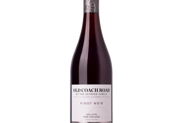 Old Coach Road Pinot Noir | Seifried Wino Dostępne W Winny Skład Najlepszym Sklepie Internetowym Z Winem