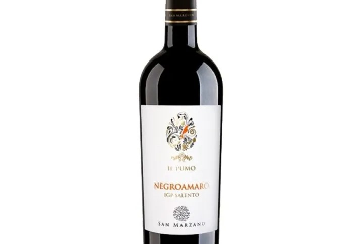 Cantine San marzano, IL Pumo Nagroamaro Salento IGP , Talo negroamaro salento igt ,wino różowe, wino , włochy , puglia, Wina dojrzewające w beczkach, pełne tanin ,apulia, salento, wytawne, sklep z wine, internetowy sklep, internetowy sklep z winem,